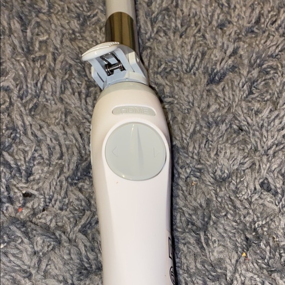 Beachwaver - Picture 1 of 2